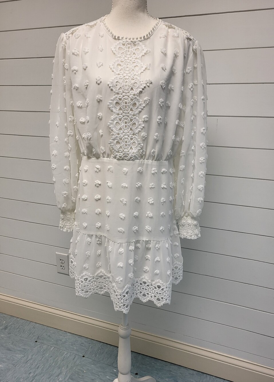 Versona White Long Sleeve Lace & Pom-Pom Mini Dress